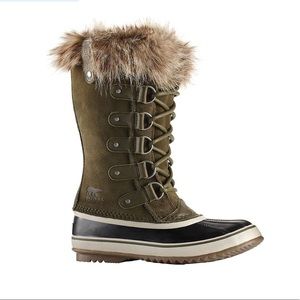 Brand NIB Sorel Joan of Artic boot